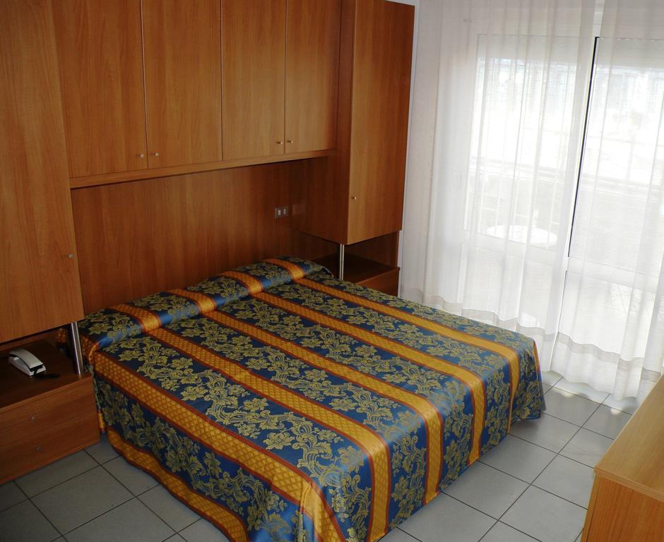 Pensione Villa Joli Lido di Jesolo Room photo
