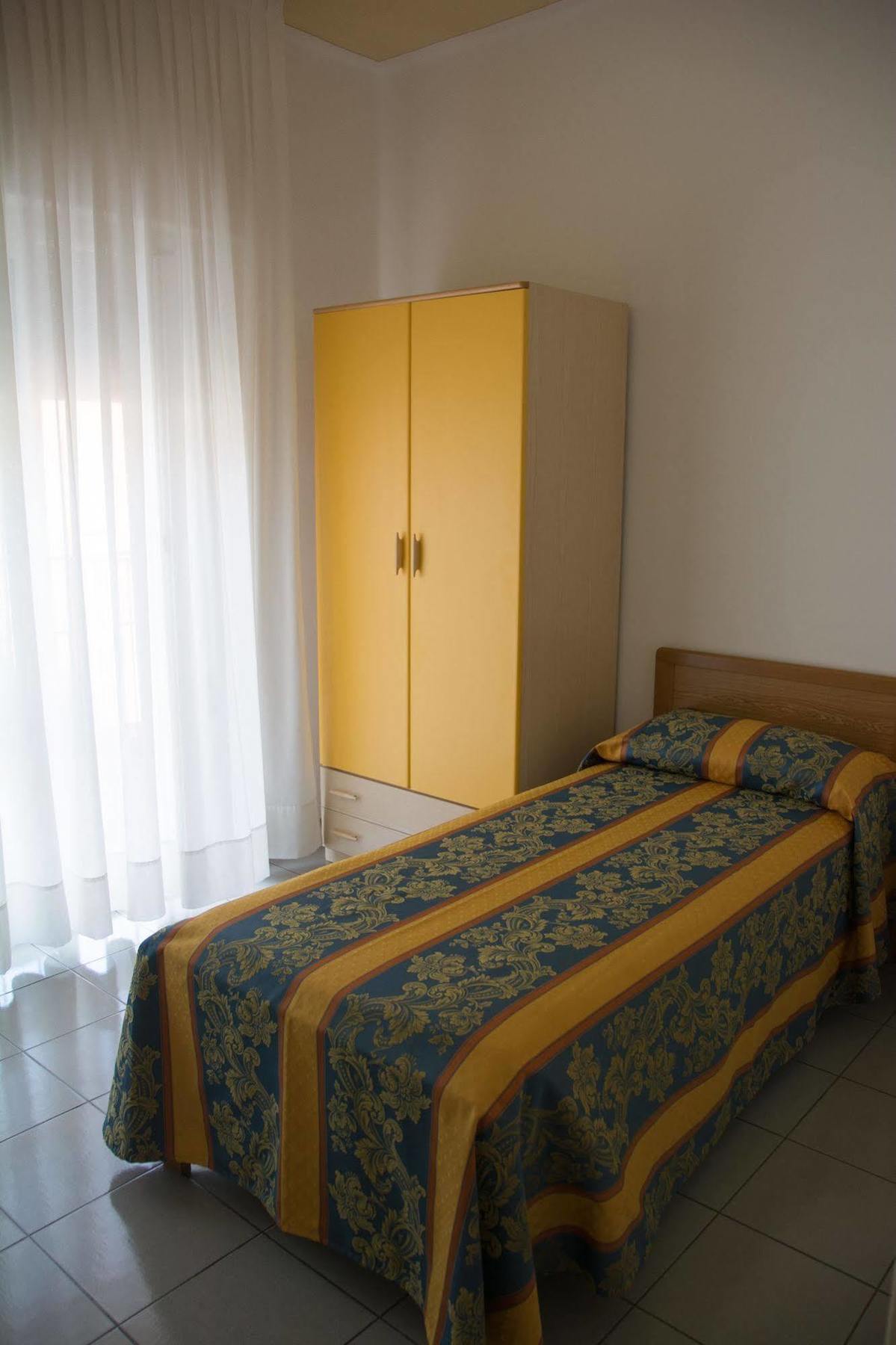 Pensione Villa Joli Lido di Jesolo Exterior photo